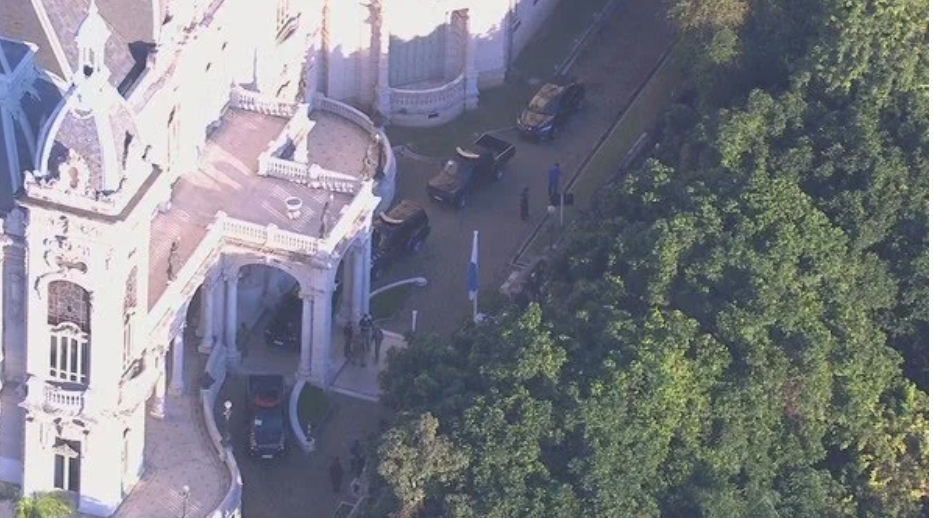 Busca e apreensão no Palácio Laranjeiras