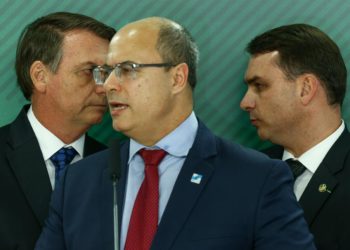 Guerra de Witzel contra o clã Bolsonaro