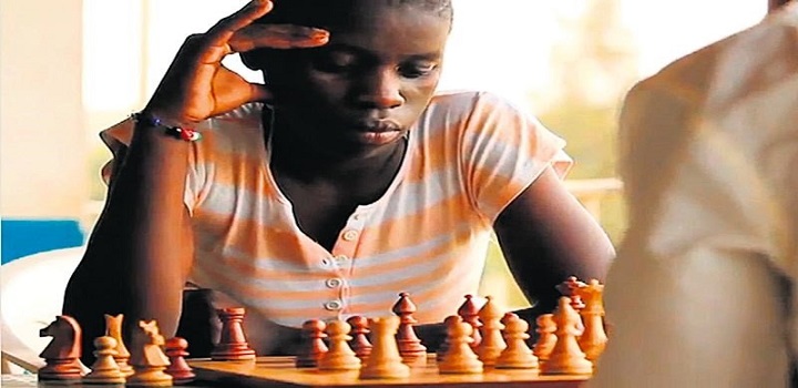 MULHER NEGRA: Phiona Mutesi. A xadrezista negra que deu uma história para  um filme da Disney