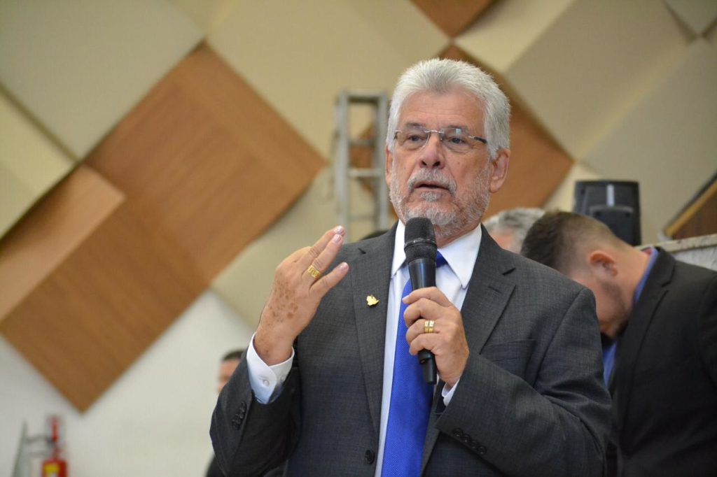 Pastor Éber Silva - Campos-RJ