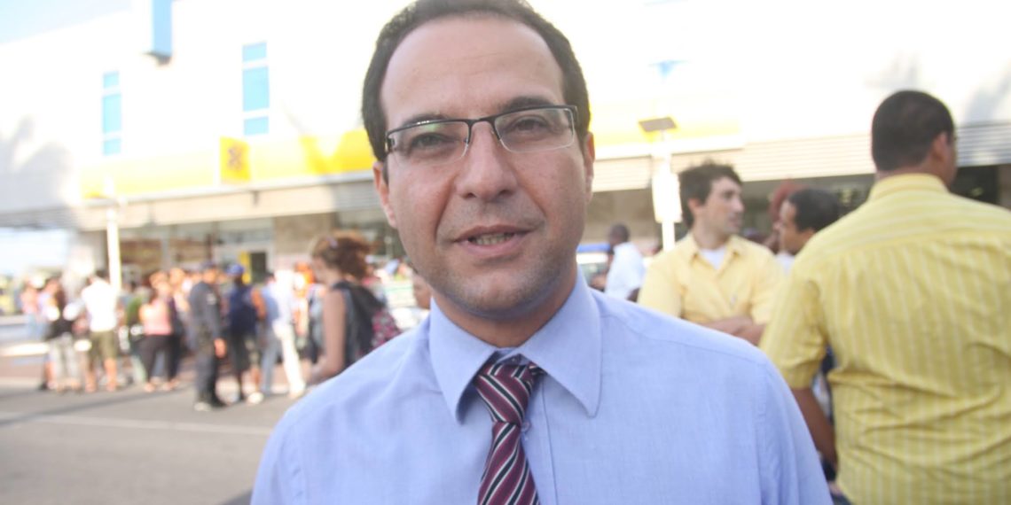 Filipe Estefan é novo presidente da OAB-Campos