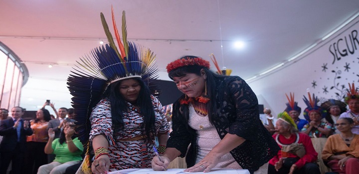 Posse da presidente da Funda‹o Nacional dos Povos Ind’genas (Funai) Joenia Wapichana