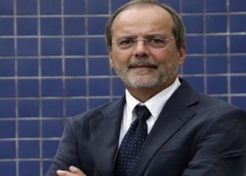 Pesquisador do RS que recusou homenagem de Bolsonaro recebe prêmio máximo da ciência brasileira