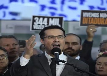 Em 4 meses de Câmara, Deltan se aliou a bolsonaristas e apresentou 3 projetos