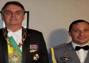 Bolsonaro diz que Cid foi 'torturado' e retoma narrativa de que 8/1 foi planejado pela esquerda