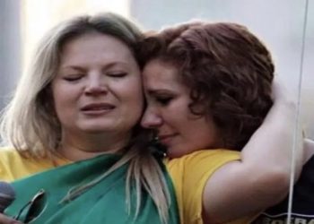 briga de joyce hasselman e carla zambelli