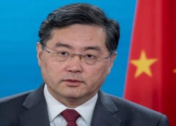 O mistério do ministro chinês desaparecido e demitido pelo governo