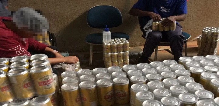 Fábrica de cerveja falsificada foi fechada pela Polícia Civil do Distrito Federal (PCDF) em março -  (PM-DF)