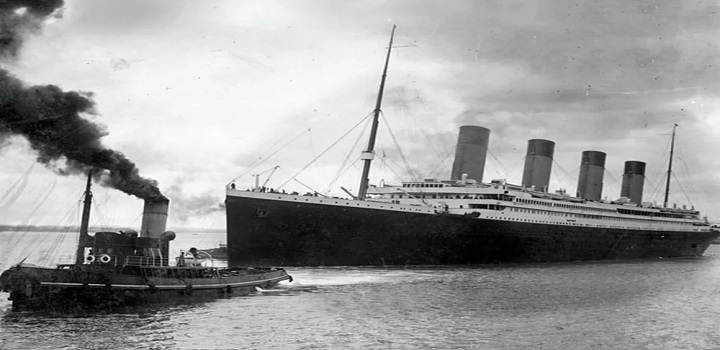 Foto liberada no dia 4 de abril mostra a saída do navio Titanic, em 10 de abril de 1912 — Foto: AFP/Southampton City Council