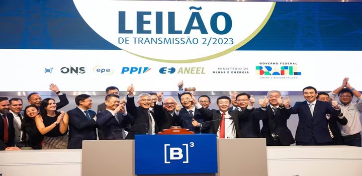 Chineses vencem maior lote do megaleilão de transmissão de energia, e Eletrobras fica fora