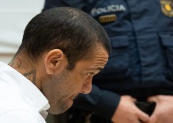 Daniel Alves em julgamento na Espanha - Crédito: D.Zorrakino. POOL / Europa Press