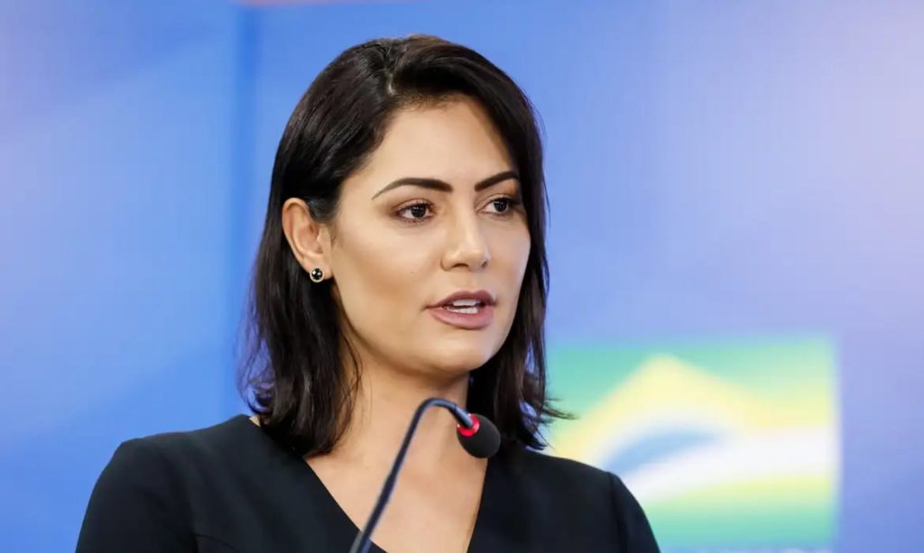 Críticas a aliança no Ceará alimentam crise interna no PL.