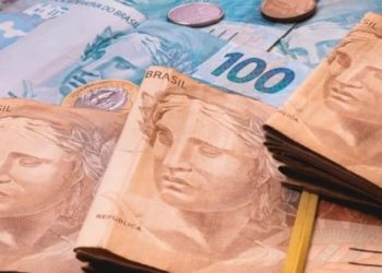 desvalorização do real