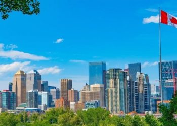 Canadá busca 15 mil estrangeiros para trabalhar como cuidadores com residência permanente