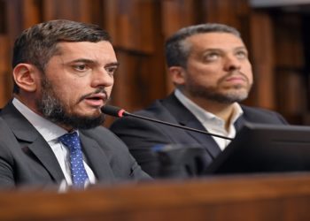 Alerj proíbe suspensão de terapias e tratamentos de autistas