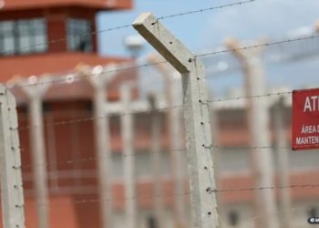 Ativista compara sistema socioeducativo brasileiro a miniprisões