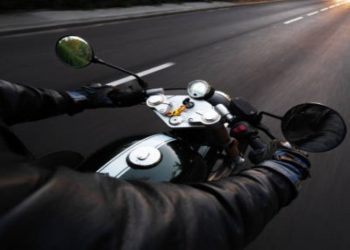 Mais da metade dos proprietários de motocicleta não tem habilitação