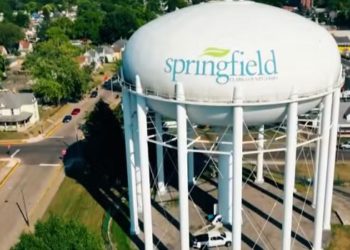 Cidade de Springfield, nos EUA, vive pesadelo por causa de fake news propagada por Donald Trump