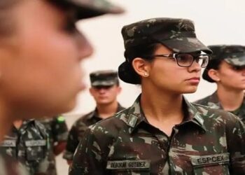 alistamento militar feminino
