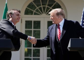 trump defende bolsonaro
