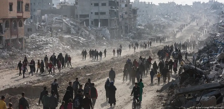 O governo brasileiro criticou o plano de ocupação da Cidade de Gaza por Israel, alertando que a medida pode intensificar a crise humanitária. Itamaraty pede cessar-fogo, libertação de reféns e entrada de ajuda humanitária.