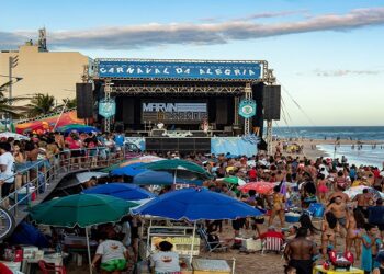 carnaval macae 2025
