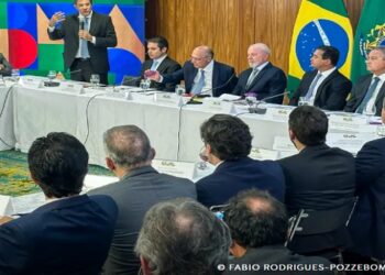 Lula entrega projeto de isenção de IR para quem ganha até R$ 5 mil