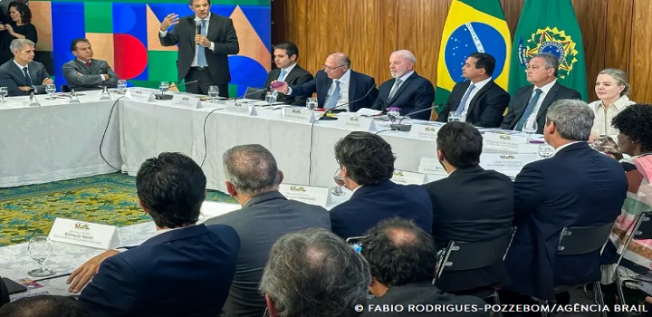 Lula entrega projeto de isenção de IR para quem ganha até R$ 5 mil