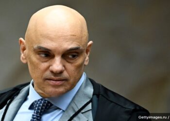 Congressistas dos EUA pedem a Trump que imponha lei severa contra Alexandre de Moraes