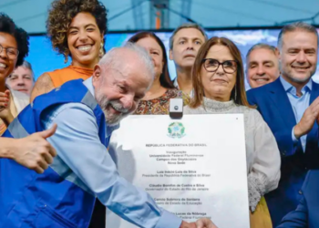 O presidente Luiz Inácio Lula da Silva participou nesta segunda-feira (14) da inauguração do novo campus da Universidade Federal Fluminense (UFF)