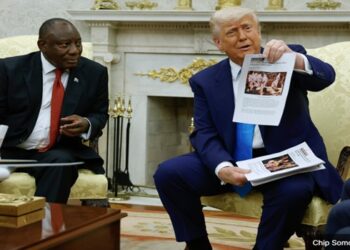 DONALD TRUMP GENOCIDIO BRANCO