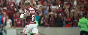 Flamengo vence a LDU no Maracanã e fica perto das oitavas da Libertadores