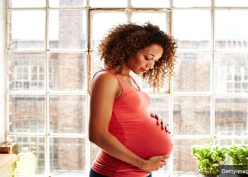 número exato de bebês que cada mulher deve ter para salvar a humanidade