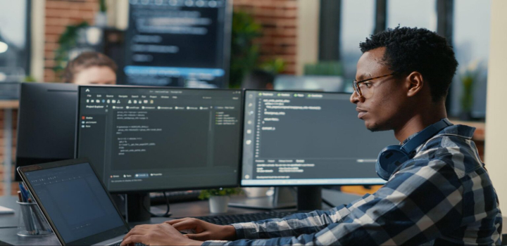 MCTI vai abrir 10 mil vagas para formação de programadores