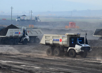 China liderará mineração de lítio até 2026, com produção acima da Austrália. Saiba como isso afeta o mercado de baterias e energia limpa.