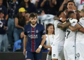 Com atuação tática impecável, Botafogo vence o PSG por 1 a 0 no Mundial de Clubes. Igor Jesus marca e time carioca quebra tabu histórico contra europeus.