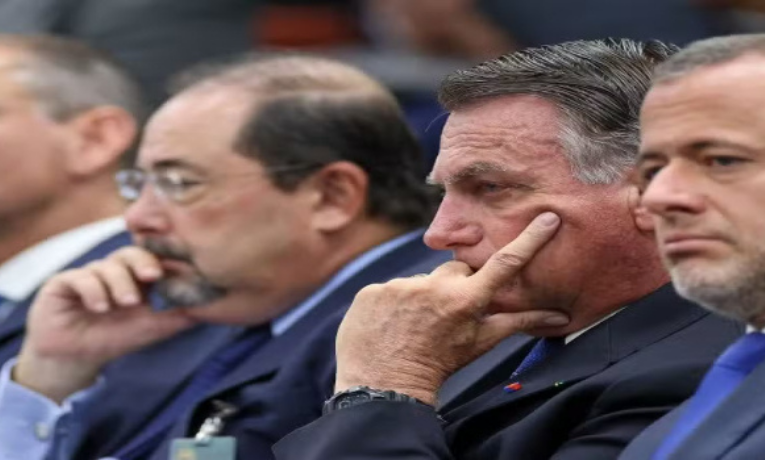 STF marca julgamento de Bolsonaro para setembro enquanto núcleo 2 da trama golpista começa a depor em julho, acompanhe os detalhes