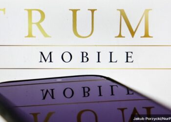 trump mobile