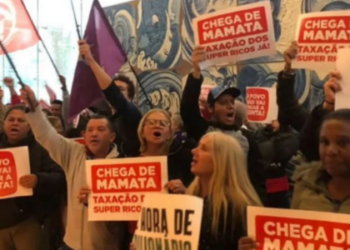 Integrantes do MTST invadiram o prédio do Itaú BBA na Faria Lima em São Paulo para cobrar justiça tributária e a taxação dos super-ricos. Ato contou com apoio de Guilherme Boulos e gerou reações da oposição.