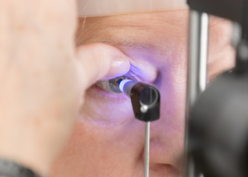 Campanha alerta para importância da prevenção do glaucoma, que registrou 85 mil cirurgias no Brasil em 5 anos. Conheça os fatores de risco.