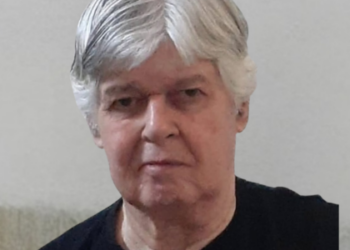 Péris Ribeiro, biógrafo de Didi e referência do jornalismo esportivo, morre aos 80 anos em Campos (RJ). Autor lutava contra câncer e pneumonia.