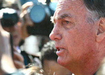 bolsonaro tornozeleira