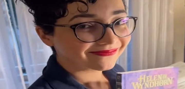 Brasileira conquista Oscar dos Quadrinhos em premiação na Comic-Con