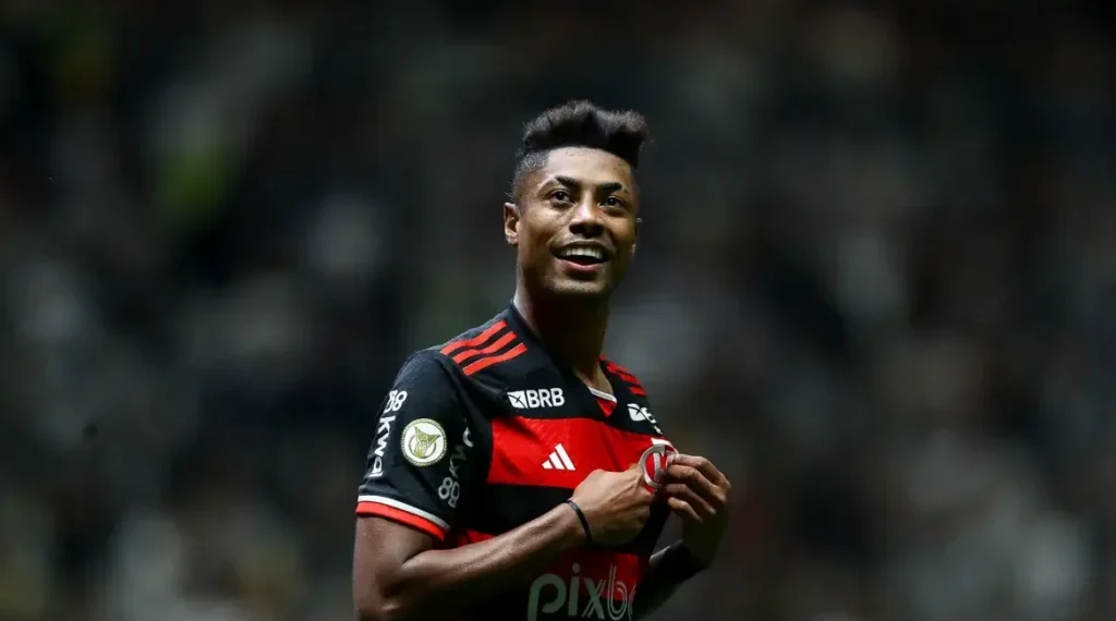 Justiça do DF tornou o jogador réu por fraude esportiva. Operação da PF investigou esquema com familiares. Tudo sobre o caso das apostas.
