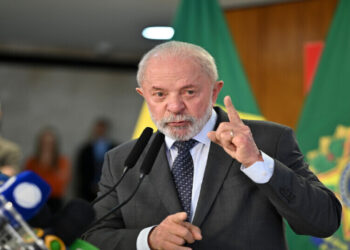 lula ataca bolsonaro