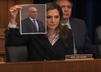 medidas dos estados unidos contra alexandre de moraes