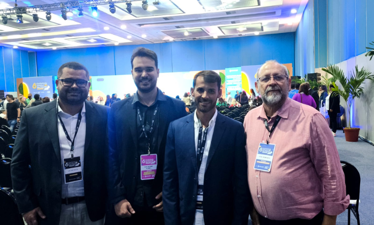 Durante a 6ª Conferência Estadual das Cidades, no Rio de Janeiro, José Armando Barreto ressaltou medidas essenciais para o crescimento sustentável do meio rural e urbano, com foco no agro, turismo e preservação ambiental.