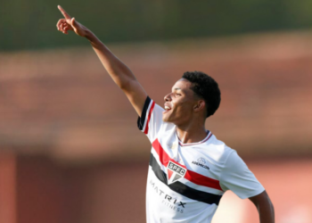 São Paulo FC disputa jogos decisivos da base no Campeonato Paulista. Sub-15 e Sub-17 jogam em Cotia; Sub-11 a Sub-14 no domingo.