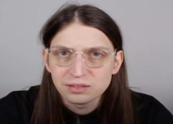 Justiça de SP determina quebra do sigilo de email usado para ameaçar o youtuber Felca após vídeo sobre “adultização”. Mensagens citavam Hytalo Santos, preso na última sexta.