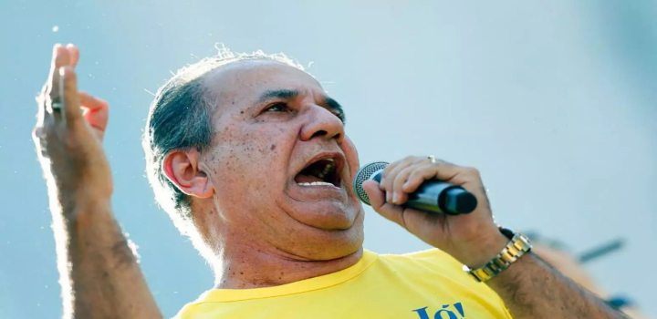 Pastor Silas Malafaia é investigado pela Polícia Federal no mesmo inquérito que envolve Bolsonaro. Ele nega acusações, critica Alexandre de Moraes e afirma sofrer perseguição política.